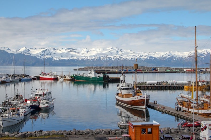 https://www.discovercanadatours.com/wp-content/uploads/2024/12/husavik-3654390_1920.jpg